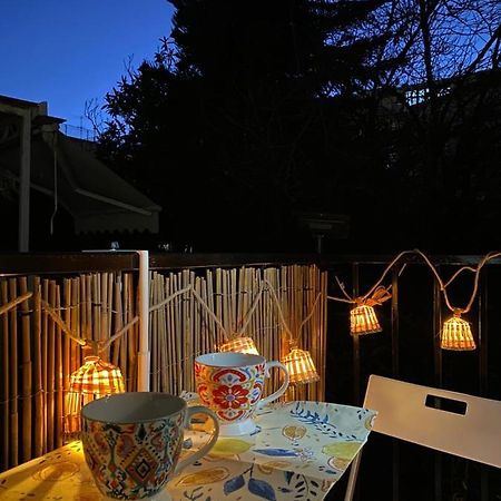 נאפולי Quiet And Romantic Corner מראה חיצוני תמונה